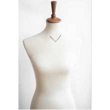 Load image into Gallery viewer, Fluid Dainty Necklace
