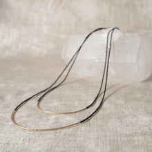 Load image into Gallery viewer, Fluid 14k Minimal Necklace and Choker
